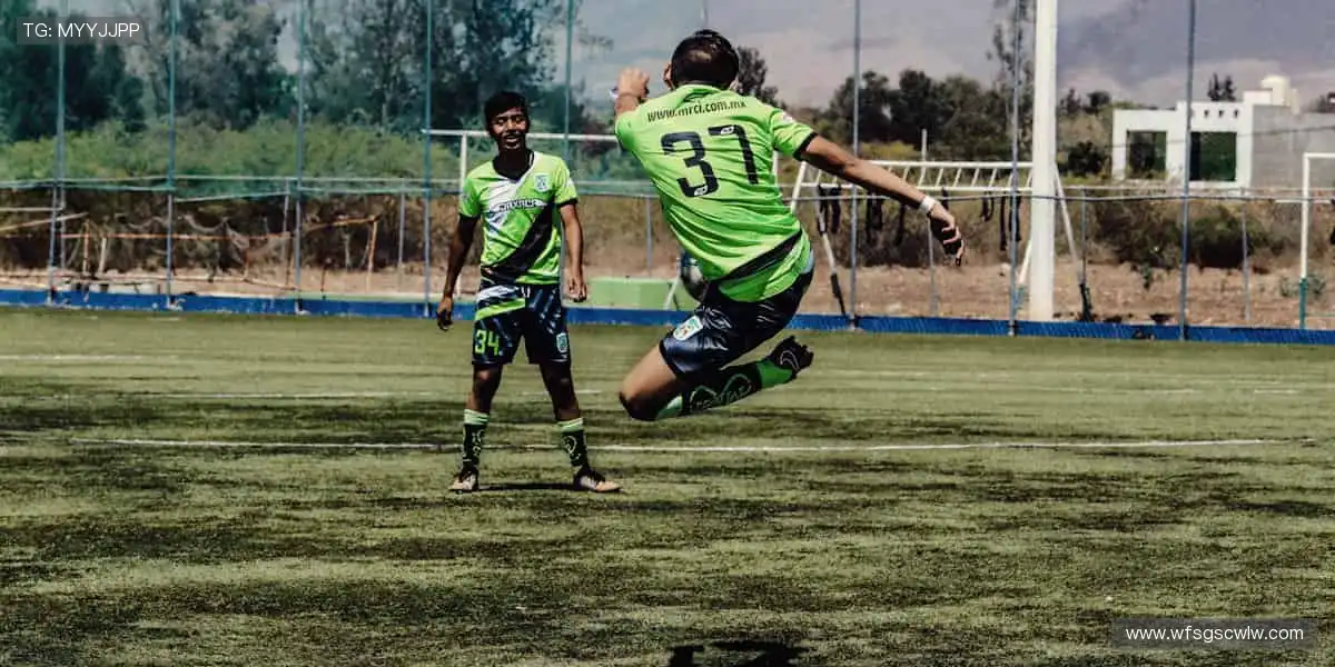 💻 高清直播，把赛场搬进你的屏幕！